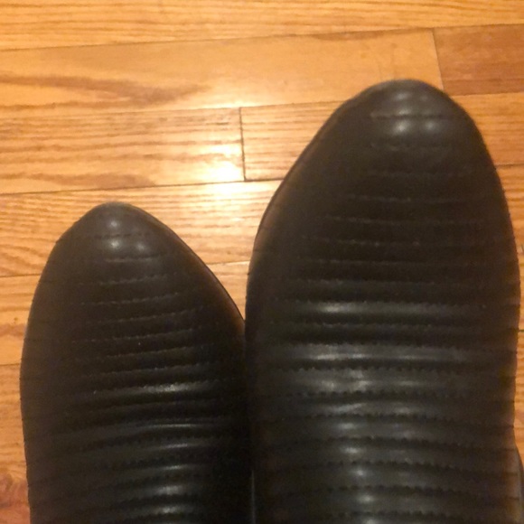 BCBG ankle zip up boots - Picture 4 of 7